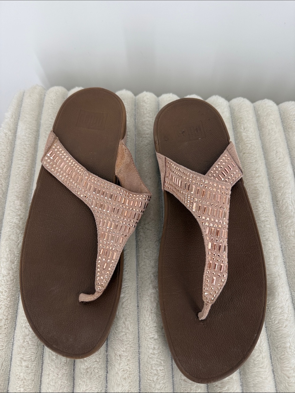 FitFlop Lulu Incastone Pink Toe-Post Sandal size 11 - Picture 3 of 9